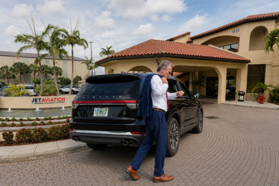 Private Aviation Airport Transfers (FBOs)